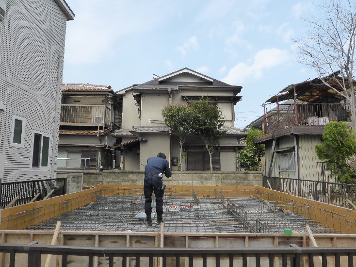 基礎工事