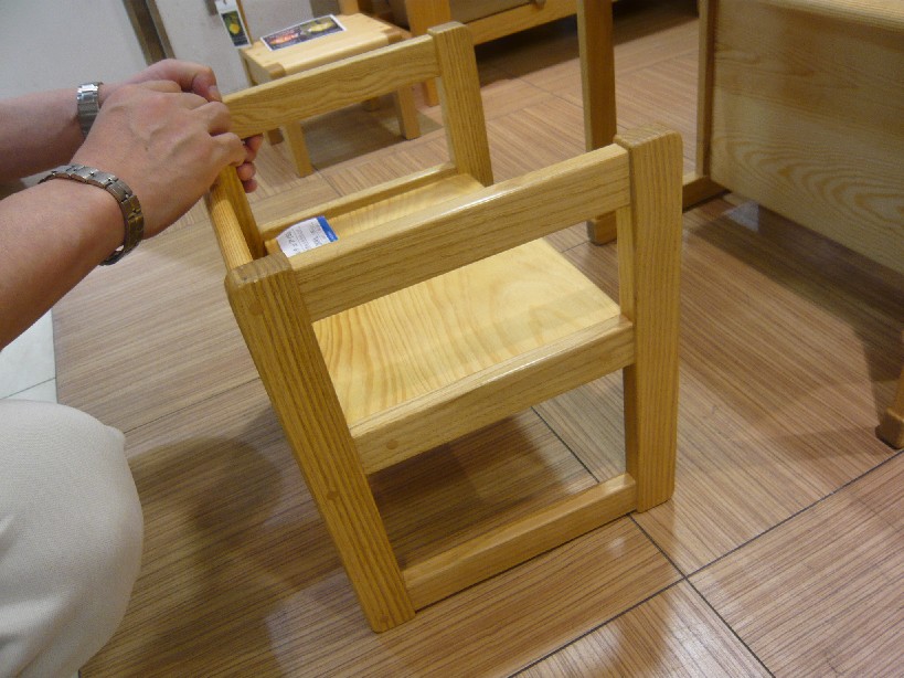 クラフト家具の椅子２