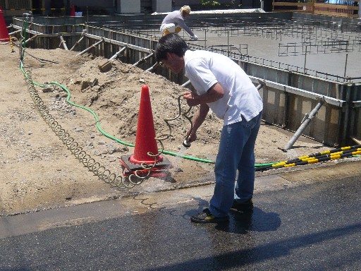 和歌山市で基礎コンクリート打設工事
