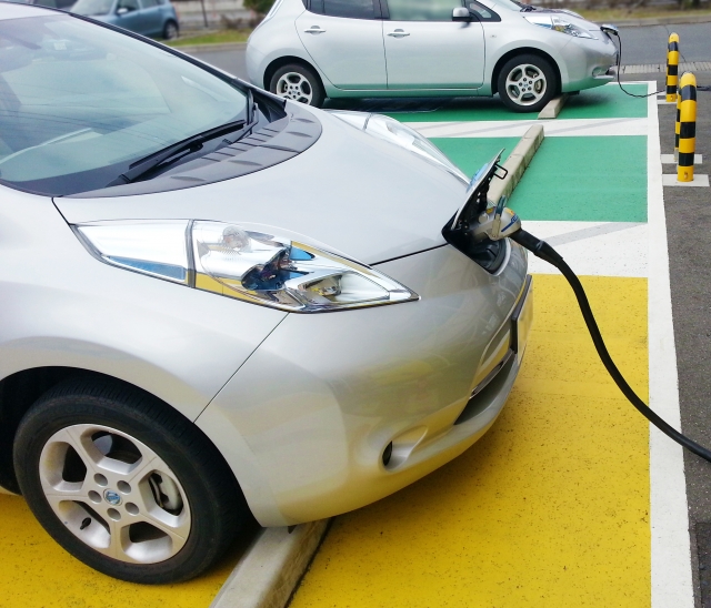 卒FITでの電気自動車の利用